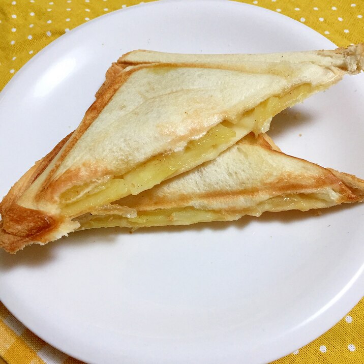 めっちゃ簡単!アップルパイ風りんごのホットサンド♪
